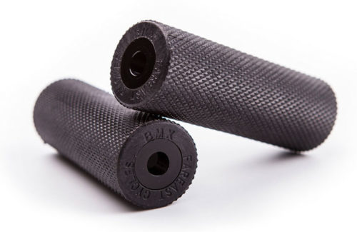 Repose-pieds "pegs" pour le BMX Flatland Montreal